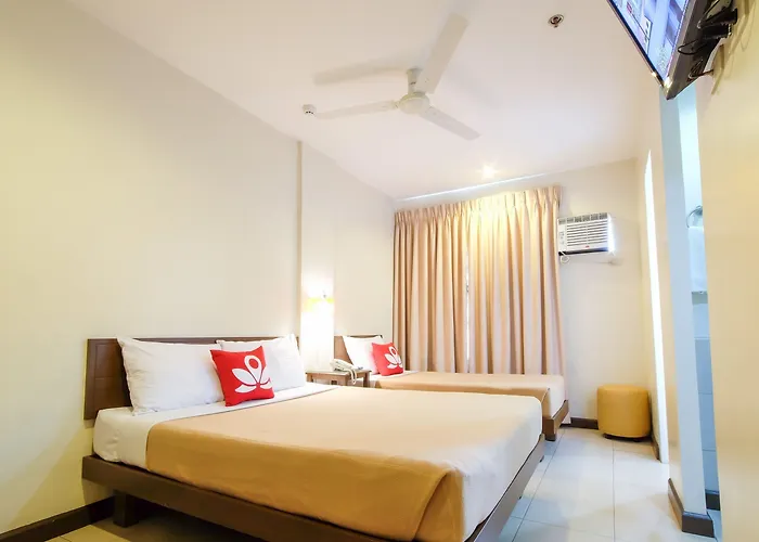 Governor Forbes Hotel 2*