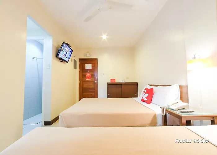 Governor Forbes Hotel