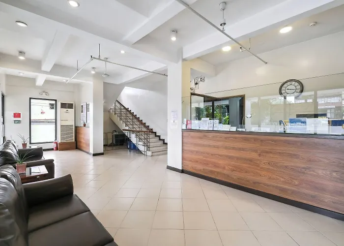 Governor Forbes Hotel 2*